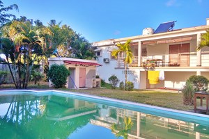 Villa avec piscine à vendre sis à Ambalamanasy Toamasina Madagascar 